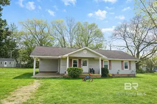 378 Woodmont Dr, Brewton, AL 36426 - Photo 5