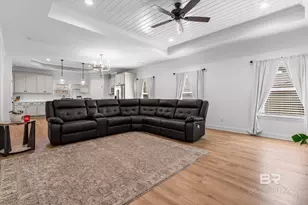 556 Shady Oak Dr, Mobile, AL 36608 - Photo 3