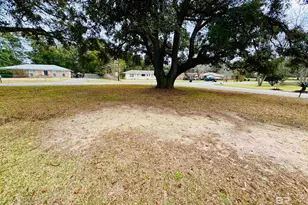 5084 Fairland Dr, Mobile, AL 36619 - Photo 17