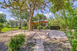 1701 Sowell Rd, Brewton, AL 36426 - Photo 17