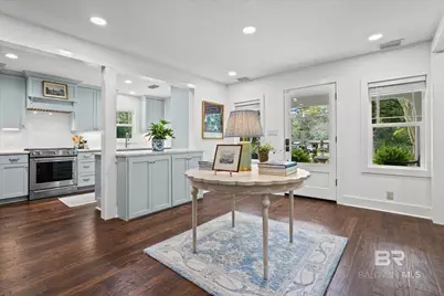 653 Fairhope Avenue, Fairhope, AL 36532 - Photo 3