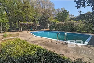 3050 Meadow Ln, Mobile, AL 36618 - Photo 3