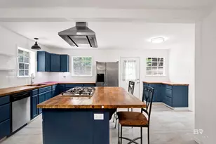 3050 Meadow Ln, Mobile, AL 36618 - Photo 11