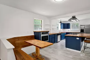 3050 Meadow Ln, Mobile, AL 36618 - Photo 9