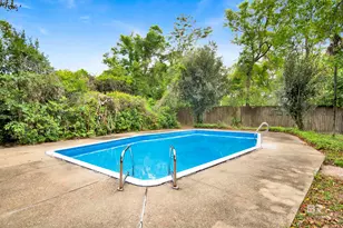 3050 Meadow Ln, Mobile, AL 36618 - Photo 27