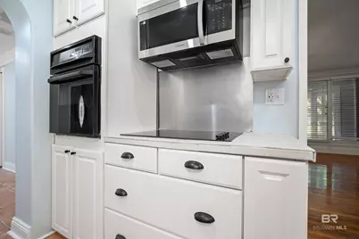 2214 S Hillwood Drive, Mobile, AL 36605 - Photo 11