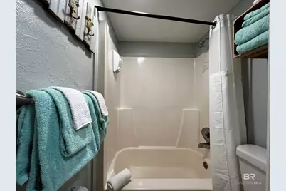 200 E Beach Boulevard #310, Gulf Shores, AL 36542 - Photo 3