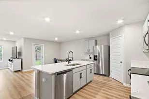 225 Burnston Wy, Foley, AL 36535 - Photo 5