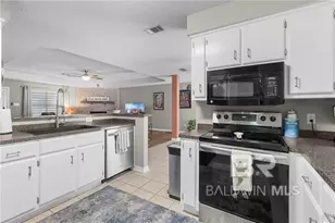 111 Kingswood Dr, Daphne, AL 36526 - Photo 7