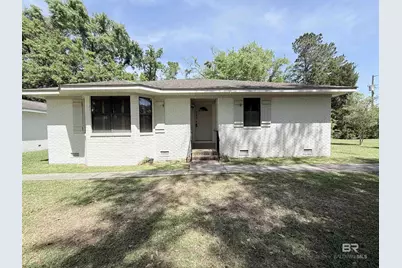 106 S Beech Street, Foley, AL 36535 - Photo 1