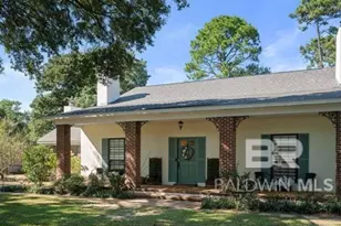 409 Santa Rosa Ave, Daphne, AL 36526 - Photo 1