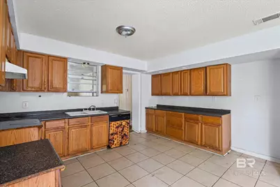 806 E Verbena Avenue, Foley, AL 36535 - Photo 9