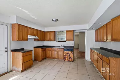 806 E Verbena Avenue, Foley, AL 36535 - Photo 7
