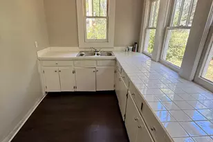 655 Mandrell St, Mobile, AL 36606 - Photo 5