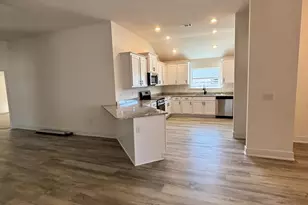 624 Mayflower Dr, Foley, AL 36535 - Photo 3