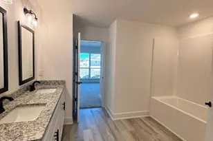 624 Mayflower Dr, Foley, AL 36535 - Photo 11