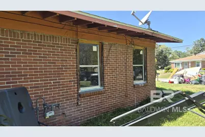 2207 Roberta Drive, Mobile, AL 36617 - Photo 3