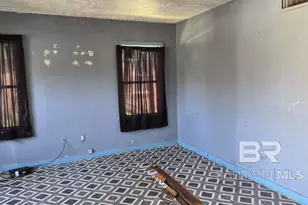 2207 Roberta Dr, Mobile, AL 36617 - Photo 5