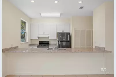 206 W Verbena Avenue, Foley, AL 36535 - Photo 9