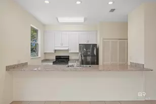 206 W Verbena Ave, Foley, AL 36535 - Photo 9