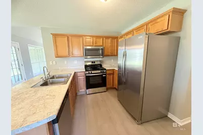 521 Hamilton Boulevard, Foley, AL 36535 - Photo 5