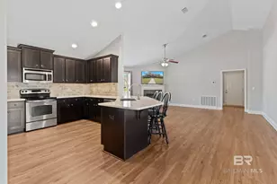 504 Charing Cross St, Fairhope, AL 36532 - Photo 9