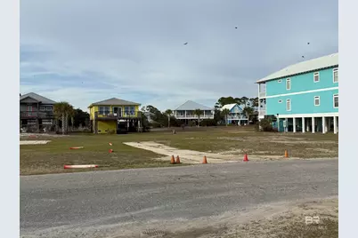 204 W 1st Avenue, Gulf Shores, AL 36542 - Photo 5