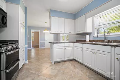 5716 Fairwood Drive, Mobile, AL 36609 - Photo 5