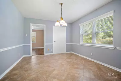 5716 Fairwood Drive, Mobile, AL 36609 - Photo 9