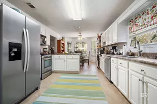 2165 E Spring Grove, Mobile, AL 36695 - Photo 9