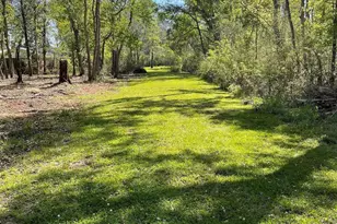 804 Cee Bee St, Robertsdale, AL 36567 - Photo 1