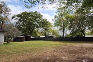 706 E Horner St, Atmore, AL 36502 - Photo 47