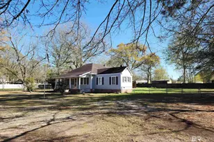 706 E Horner St, Atmore, AL 36502 - Photo 3