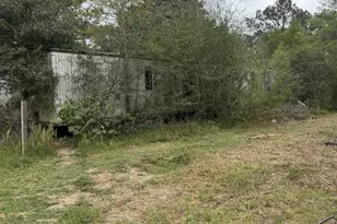 22728 Wing Ln, Robertsdale, AL 36567 - Photo 9