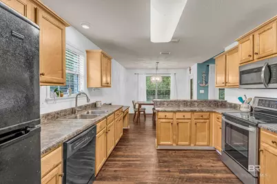 106 Southwark Avenue, Fairhope, AL 36532 - Photo 15