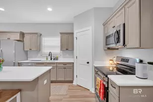 18135 Hoiles St, Robertsdale, AL 36567 - Photo 9