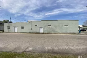 303 Palafox St, Flomaton, AL 36441 - Photo 7