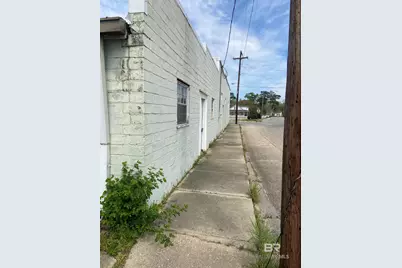 303 Palafox Street, Flomaton, AL 36441 - Photo 9