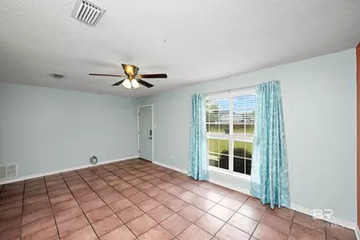 16204 W Pointer Drive, Foley, AL 36535 - Photo 9