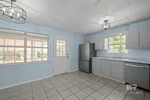 19331 Oak Hillcrest Dr, Robertsdale, AL 36567 - Photo 7