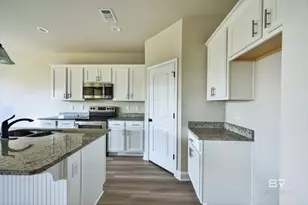 1040 Chloe St, Foley, AL 36535 - Photo 17