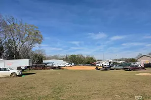 22195 Cedar St, Robertsdale, AL 36567 - Photo 3