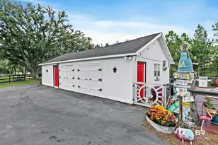 19402 Steadham Ln, Robertsdale, AL 36567 - Photo 7