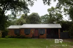 228 Seminole, Fairhope, AL 36532 - Photo 1