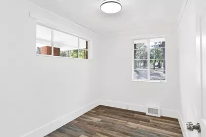 3321 Fairfield Road, Mobile, AL 36605 - Photo 9