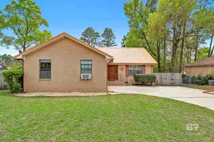 2760 Manuel Cir, Lillian, AL 36549 - Photo 9