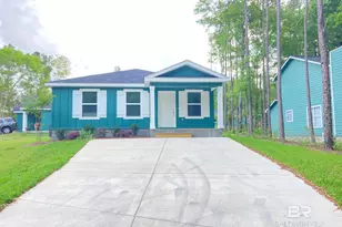 77 Summer Oaks Dr, Daphne, AL 36526 - Photo 1