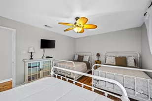 8877 Dolphin Ln, Gulf Shores, AL 36542 - Photo 15