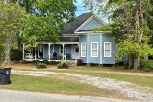 300 McMillan Ave, Bay Minette, AL 36507 - Photo 3