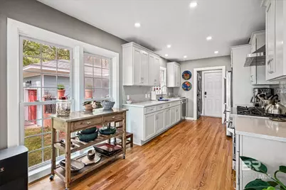 258 W Mount Island Drive, Mobile, AL 36606 - Photo 9